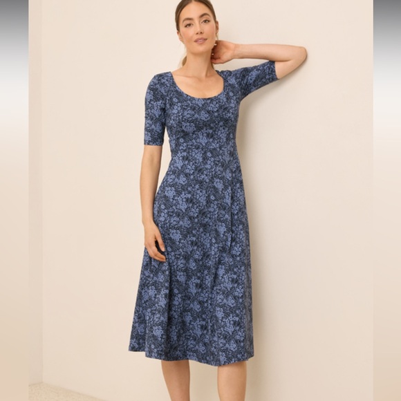 NWOT Pact Organic Cotton Navy Blue Fit & Flare Signature Scoop Dress Medium - Picture 1 of 4